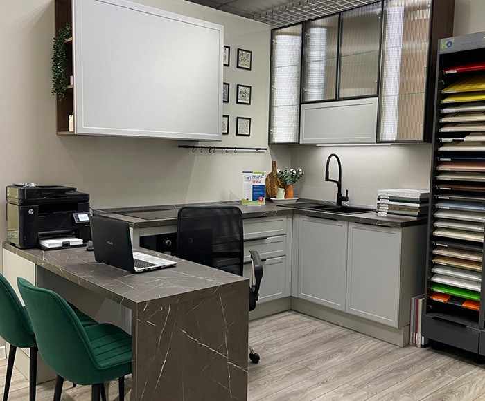 м. Теплый Стан