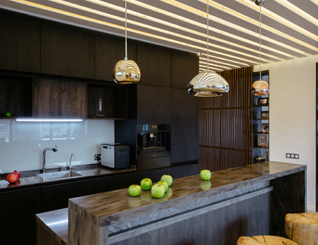 Коричневая кухня во Владикавказе