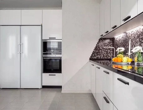 Глянцевая кухня в Санкт-Петербурге