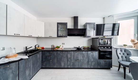 Серая кухня в Клину