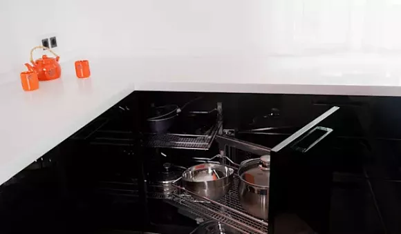 Черная кухня в Новосибирске