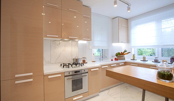 Глянцевая кухня в Ростове-на-Дону